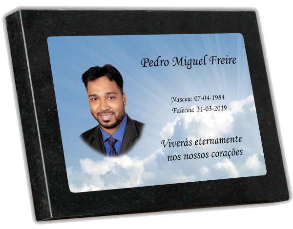 Lápide em Granito Preto 24x20 cm Lápide em Granito Preto 24x20 cm